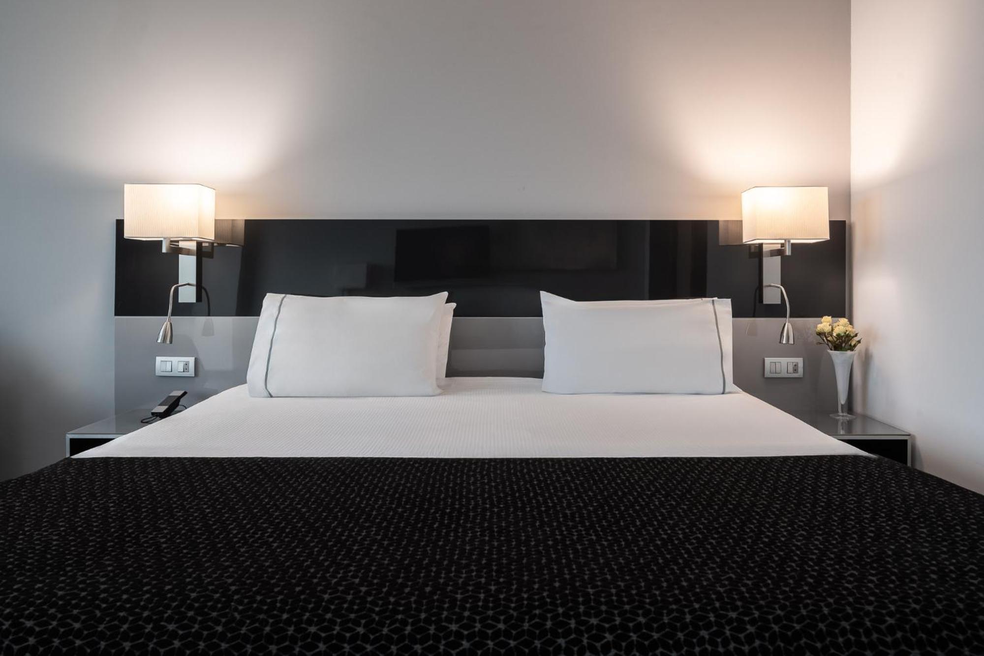 Eurostars Palace Κόρδοβα Εξωτερικό φωτογραφία A bed