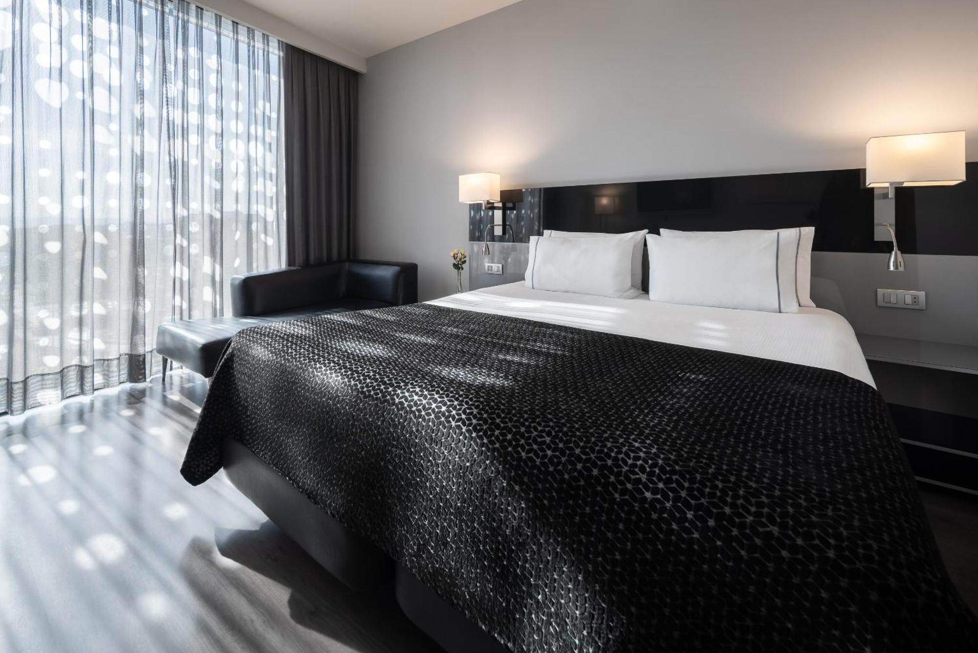 Eurostars Palace Κόρδοβα Εξωτερικό φωτογραφία A room at the hotel